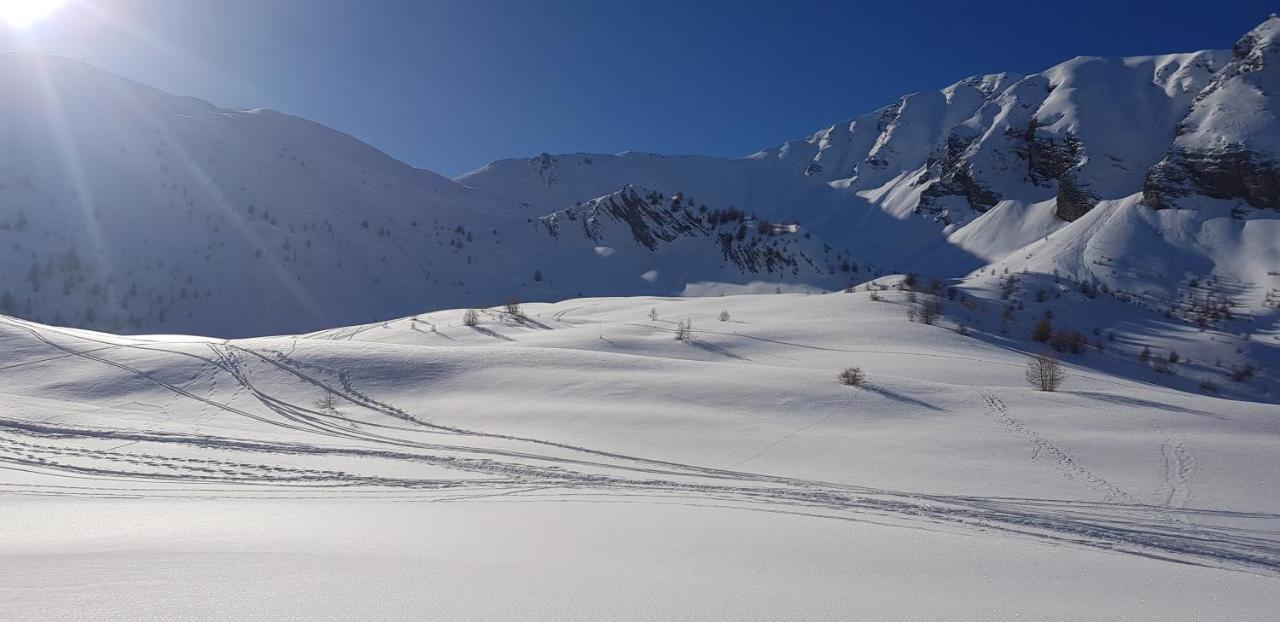 Chalet 19 Personnes Le Petit Mozart Les Orres Exterior foto